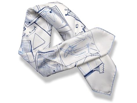 comment porter carré hermes homme|Art of Scarf: 'Instructions Sur L'Art de Nouer et Porter votre carré .